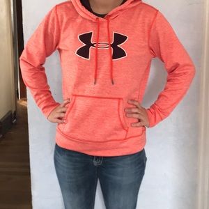 Under Armour Sweatshirt
